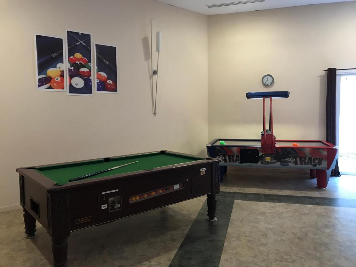 La Feclaz Ski Aux Pieds Grand Studio Tout Confort Les Deserts  Bagian luar foto